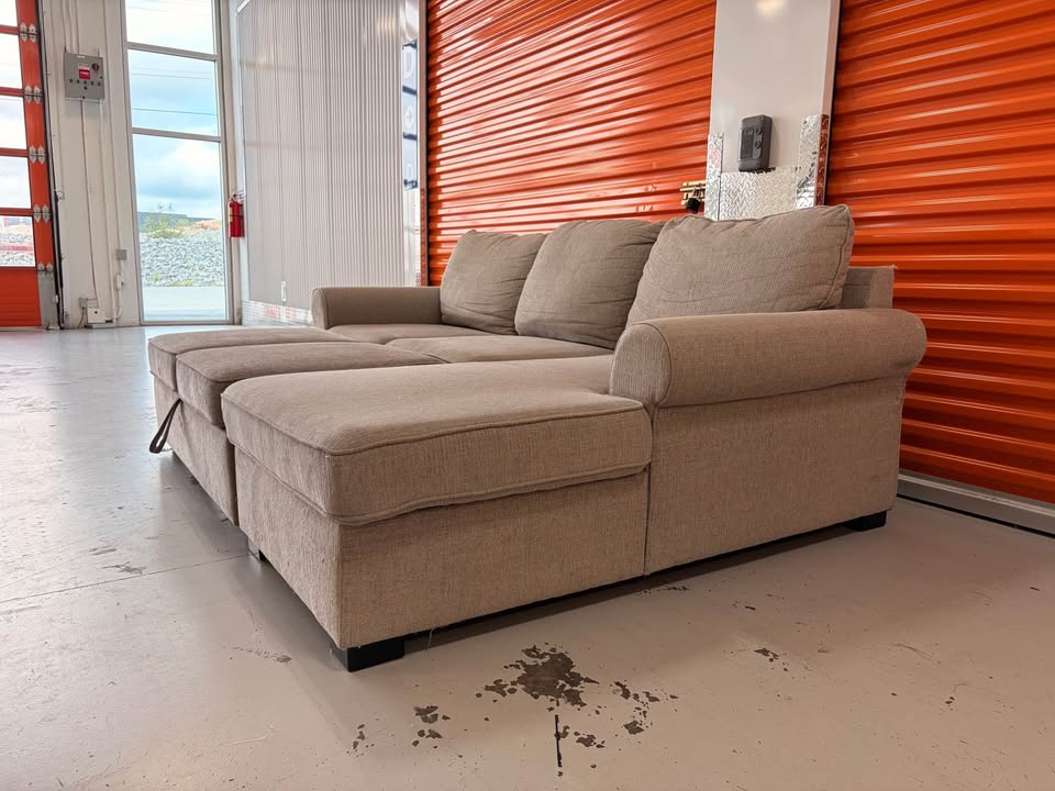 Comfy Pullout Sectional with Storage Chaise