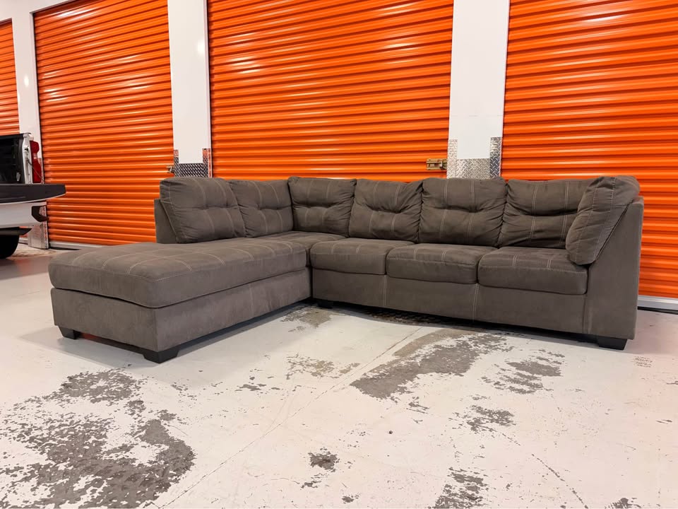 Big Left Facing Checkered Grey Sectional