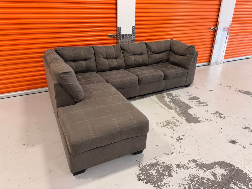 Big Left Facing Checkered Grey Sectional
