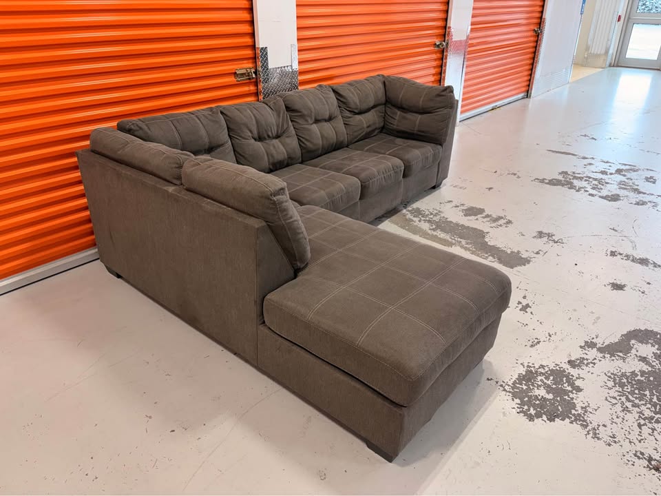 Big Left Facing Checkered Grey Sectional