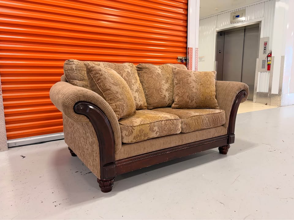 Brown Patterned Loveseat