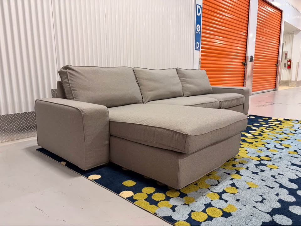 IKEA KIVIK Like New