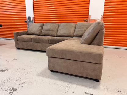 Big Comfy Right Facing Sectional
