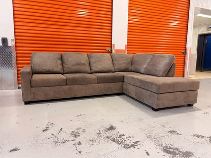 Big Comfy Right Facing Sectional