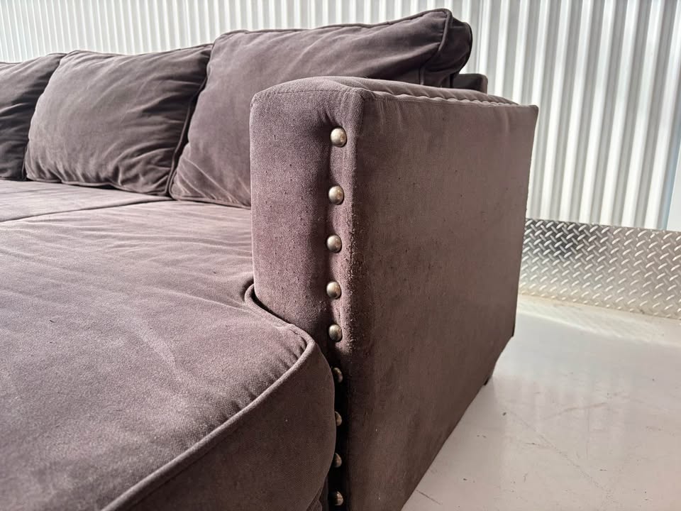 Big Reversible Brown Sectional