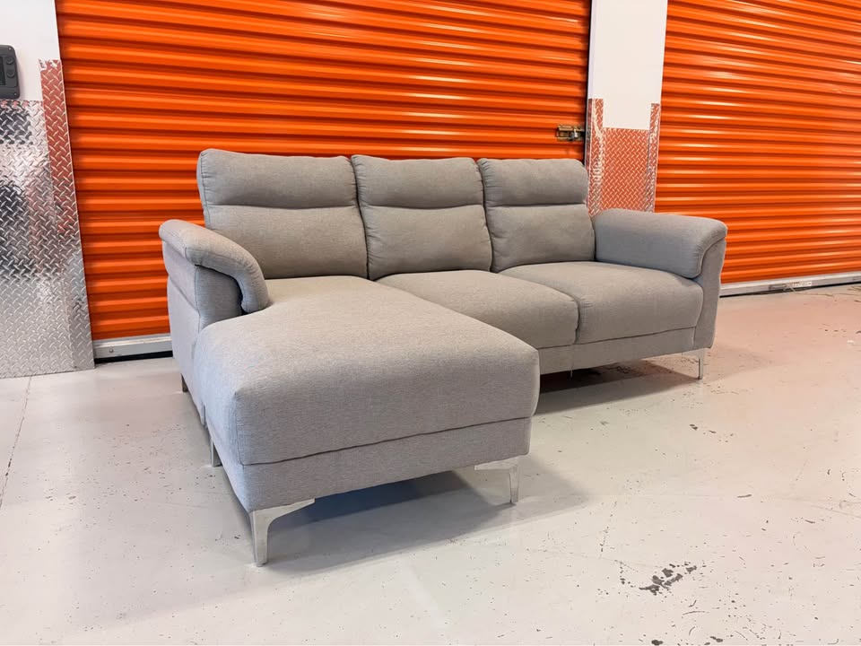 Comfy Small Left Facing Sectional