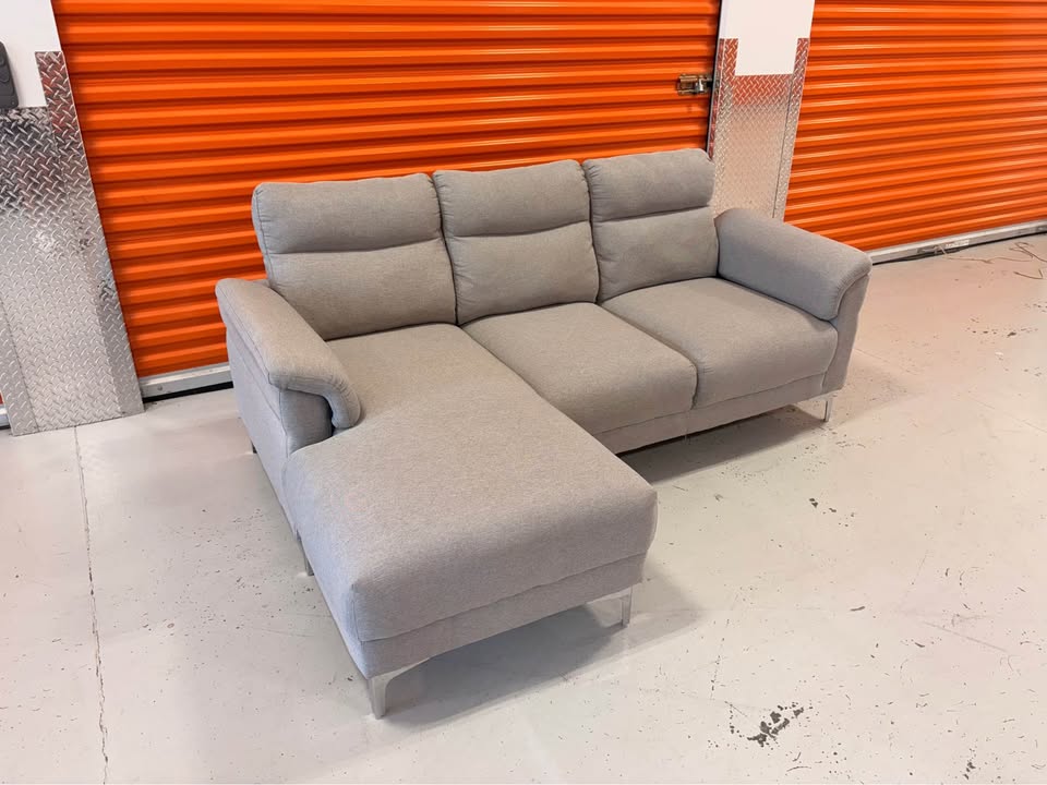 Comfy Small Left Facing Sectional