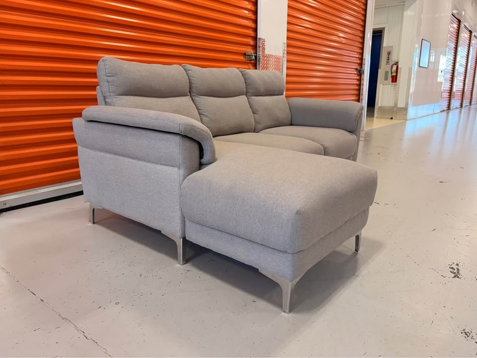 Comfy Small Left Facing Sectional